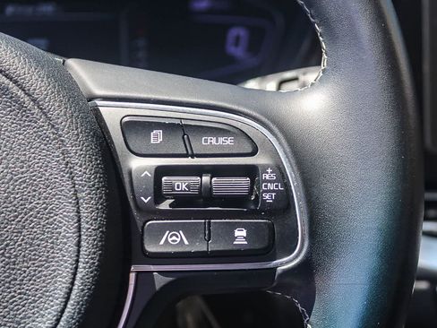 Used 2022 Kia Niro Touring Special Edition FWD image 31