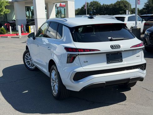 New 2026 Audi Q3 quattro 2.0T AWD/4WD image 10