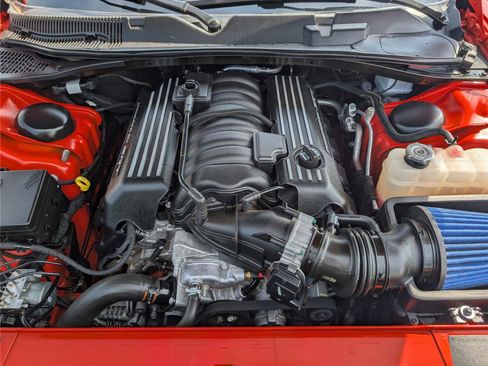 Used 2022 Dodge Challenger R/T Scat Pack RWD image 12