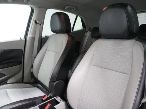 Used 2015 Buick Encore Convenience image 9