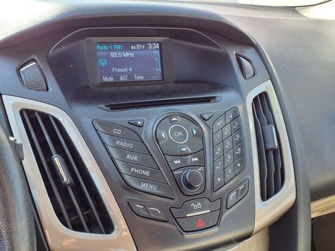 Used 2012 Ford Focus SEL image 21