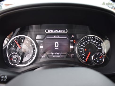 Used 2021 RAM 1500 Big Horn image 17