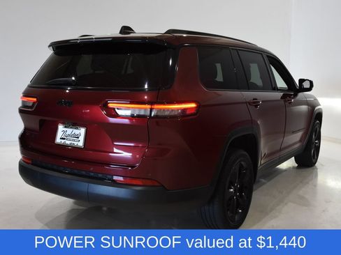 Used 2023 Jeep Grand Cherokee L Laredo AWD/4WD image 4