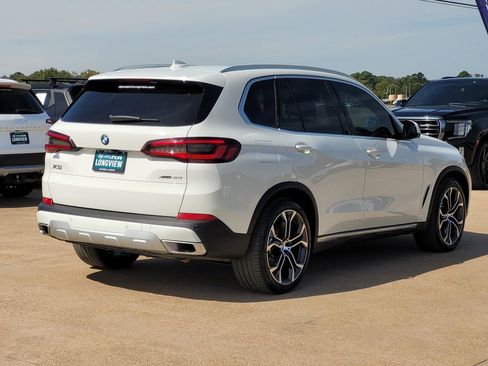 Used 2023 BMW X5 xDrive40i w/ Luxury Seating Package image 4