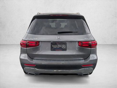 New 2026 Mercedes-Benz GLB 250 4MATIC image 8