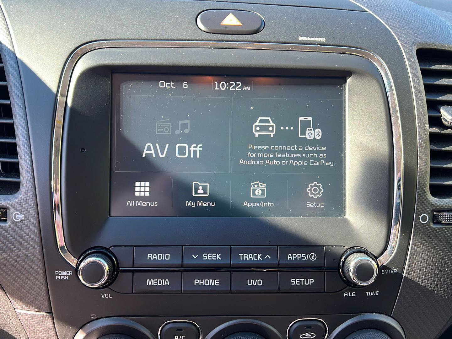 Used 2018 Kia Forte S w/ S Technology Plus Package FWD image 11