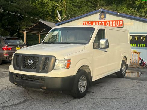 Used 2018 Nissan NV 2500 SV w/ Navigation Package RWD image 1