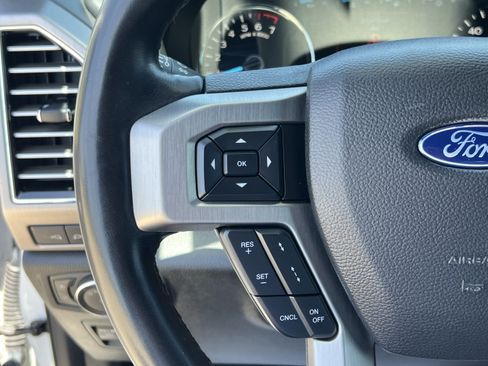 Used 2020 Ford F150 Platinum w/ Equipment Group 701A Luxury AWD/4WD image 11