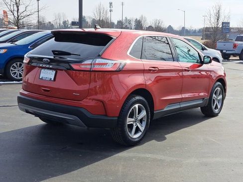 Certified 2022 Ford Edge SEL image 3