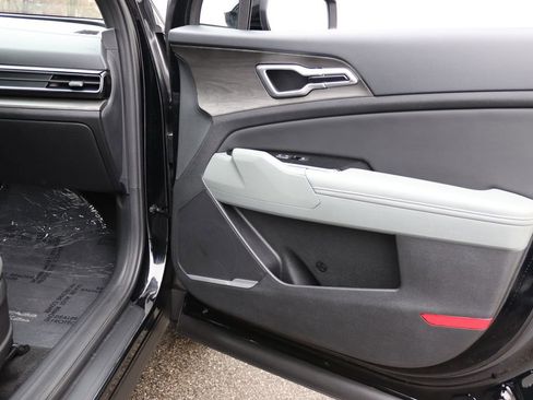 Used 2023 Kia Sportage X-Line w/ X-Line Premium Package image 45