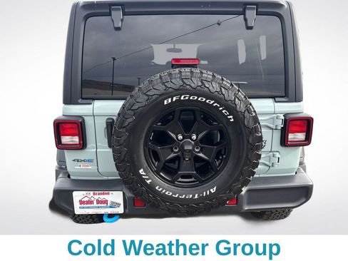 Used 2023 Jeep Wrangler Unlimited w/ Cold Weather Group AWD/4WD image 5