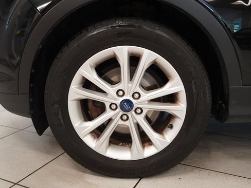 Used 2019 Ford Escape SE FWD image 14