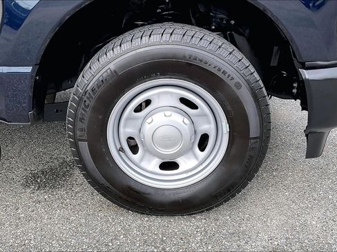 Used 2024 Ford F350 XL w/ 360-Degree Camera Package RWD image 8