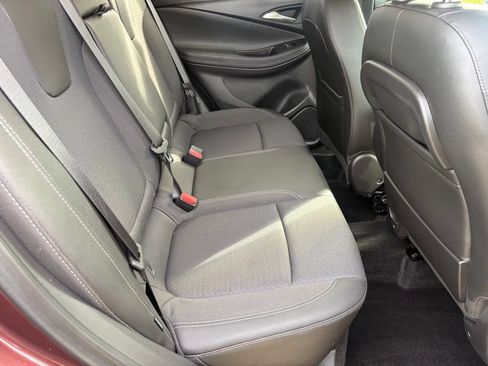 Used 2023 Buick Encore GX Select AWD/4WD image 34