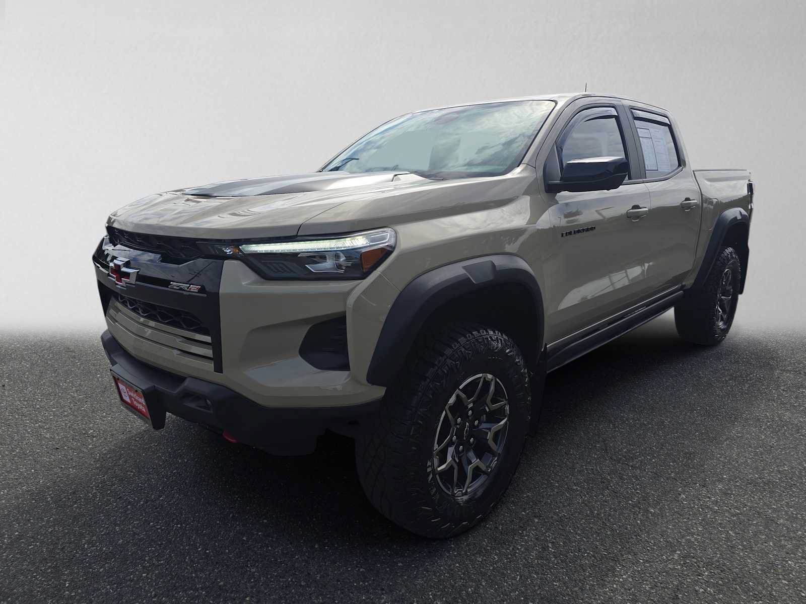 Used 2024 Chevrolet Colorado ZR2 w/ ZR2 Convenience Package III AWD/4WD image 7