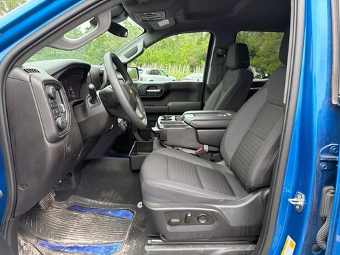 Used 2022 Chevrolet Silverado 1500 Custom AWD/4WD image 10