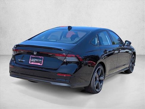 New 2026 Honda Accord SE image 2