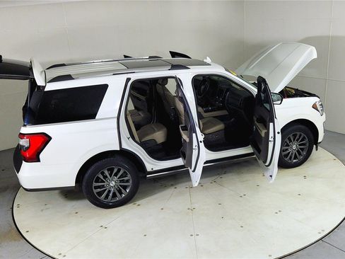 Used 2021 Ford Expedition Limited image 27