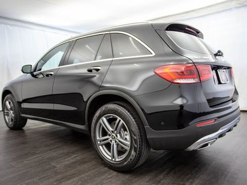 Used 2020 Mercedes-Benz GLC 300 4MATIC w/ Parking Assistance Package image 31