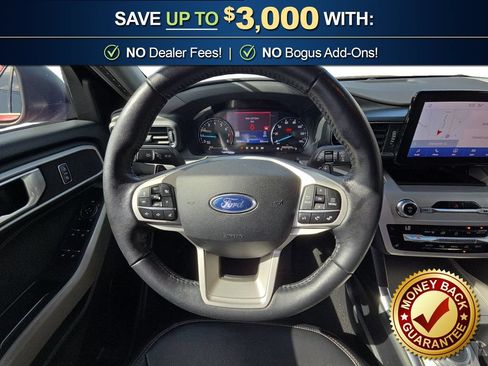 Used 2020 Ford Explorer XLT w/ Equipment Group 202A RWD image 18