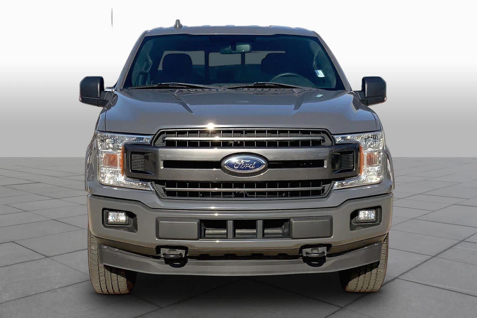 Used 2018 Ford F150 XLT w/ Equipment Group 302A Luxury AWD/4WD image 4