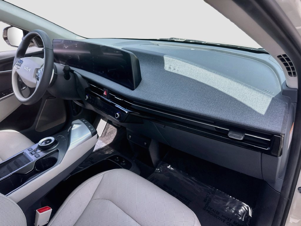 Certified 2023 Kia EV6 Wind w/ Wind Technology Package RWD image 29