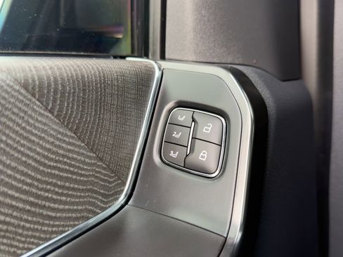 Used 2022 Ford F150 Platinum w/ Equipment Group 701A High image 38