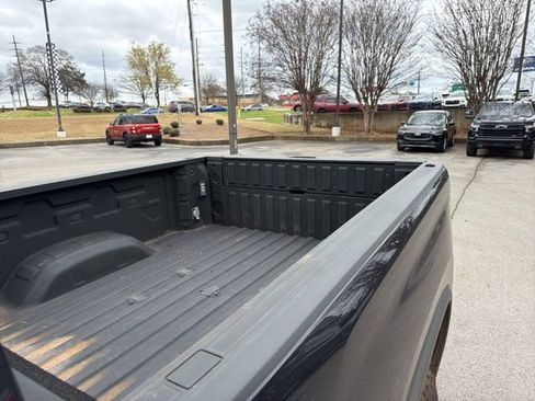 Used 2024 Chevrolet Silverado 2500 LTZ w/ LTZ Convenience Package image 13