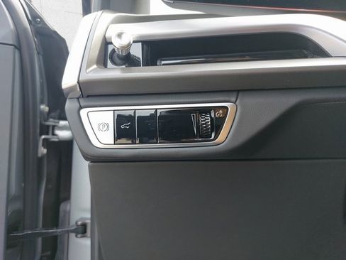 New 2026 Cadillac Vistiq Sport w/ LPO, Floor Liner Package image 30