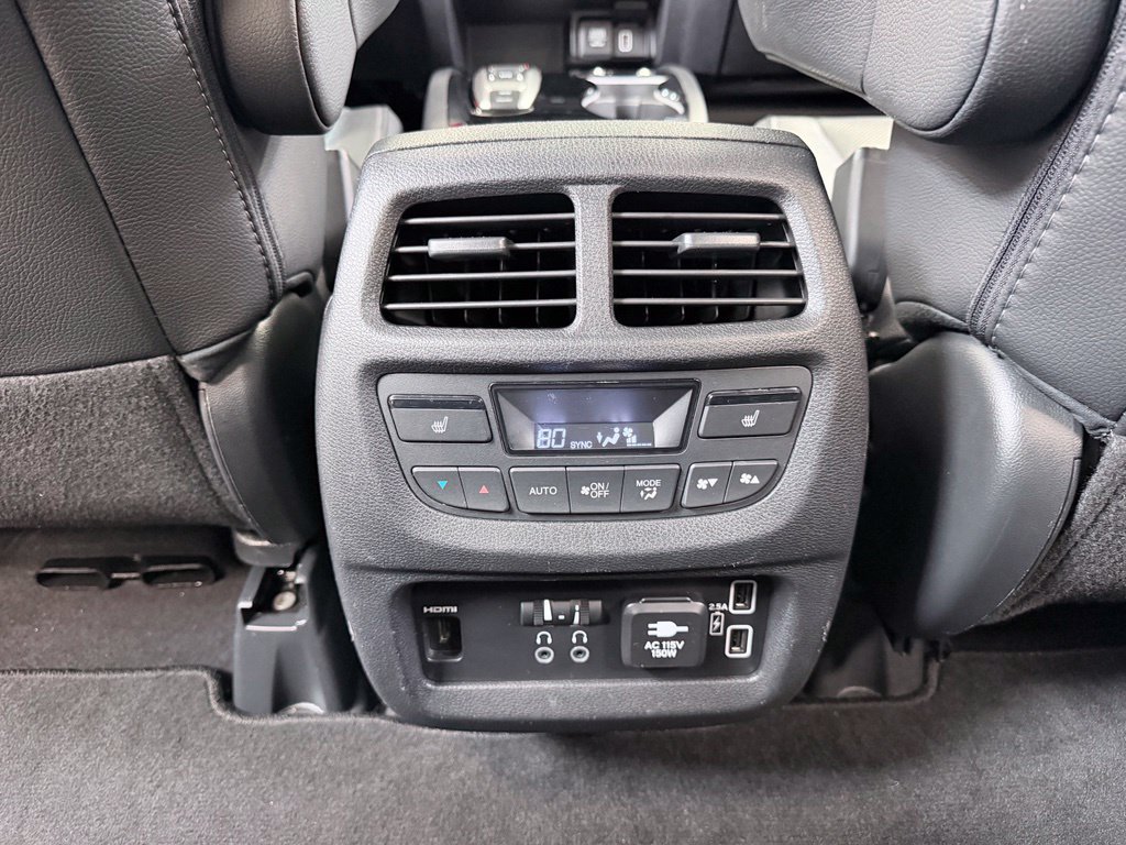 Used 2020 Honda Pilot Elite image 27