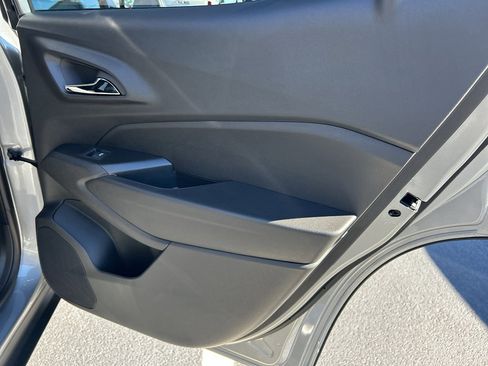 New 2026 Chevrolet Trax LS w/ LS Convenience Package image 23