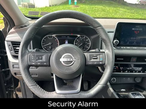 Certified 2023 Nissan Rogue SV w/ SV Premium B Package AWD/4WD image 13