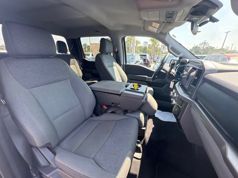 Used 2025 Ford F150 XLT w/ Equipment Group 301A Standard AWD/4WD image 19
