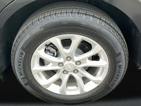 Used 2021 Chevrolet Equinox LT FWD image 9