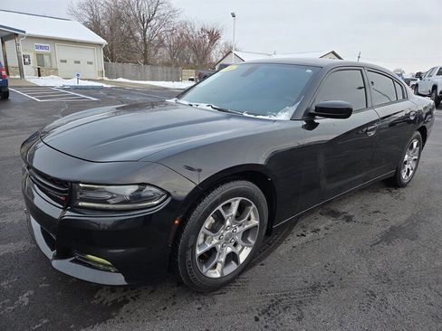 Used 2016 Dodge Charger SXT AWD/4WD image 7