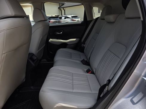 Used 2026 Honda HR-V EX-L image 18