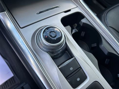 Used 2023 Ford Explorer XLT w/ Equipment Group 202A image 33