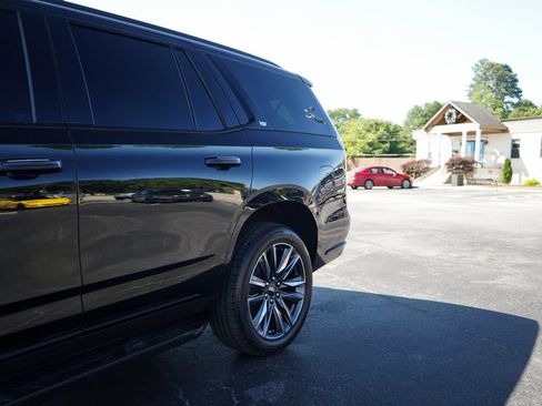 Used 2023 Cadillac Escalade Sport AWD/4WD image 22