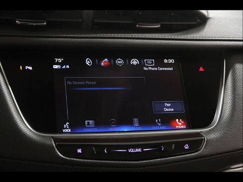 Used 2019 Cadillac XT5 Luxury w/ LPO, Black Ice Package AWD/4WD image 11