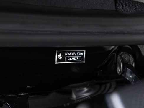 Used 2025 Ferrari Roma Spider RWD image 37