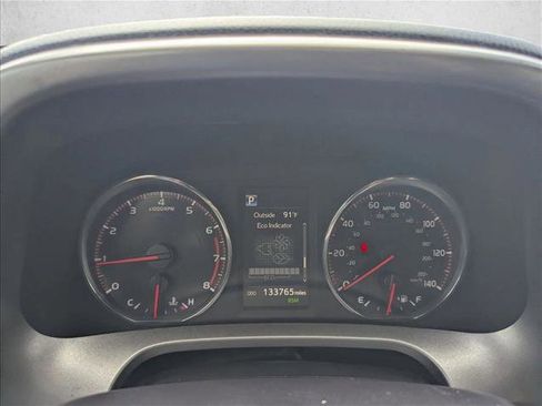 Used 2016 Toyota RAV4 SE FWD image 11