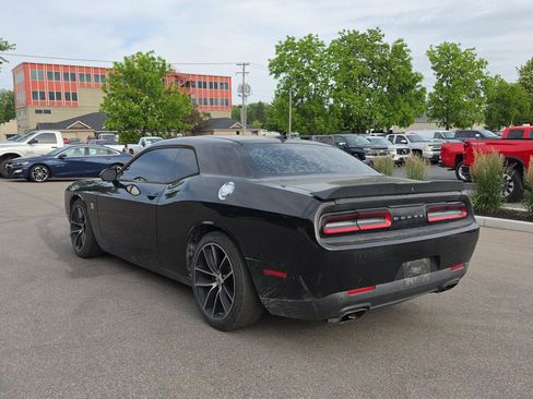 Used 2018 Dodge Challenger R/T Scat Pack w/ Leather Interior Group RWD image 5
