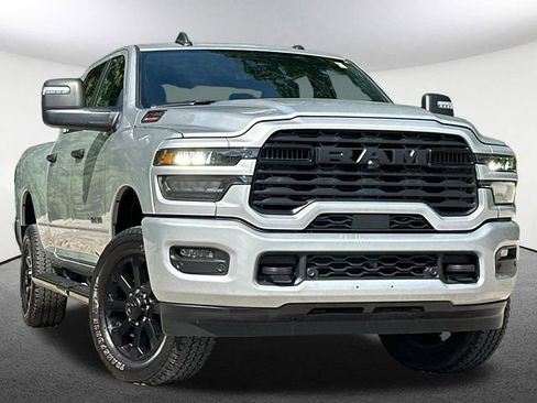 Certified 2026 RAM 2500 Big Horn AWD/4WD image 2