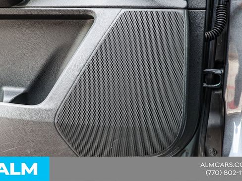 Used 2025 Nissan Pathfinder SV AWD/4WD image 42