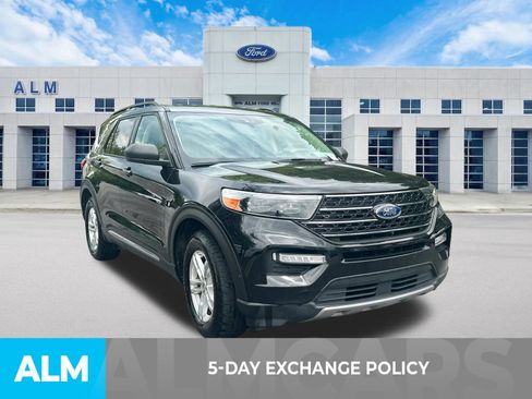 Used 2020 Ford Explorer XLT w/ Equipment Group 202A RWD image 3