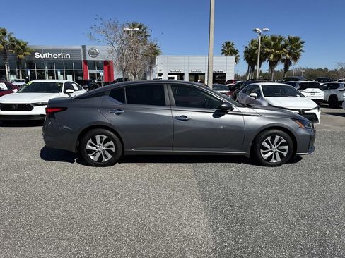 Certified 2023 Nissan Altima 2.5 S image 2