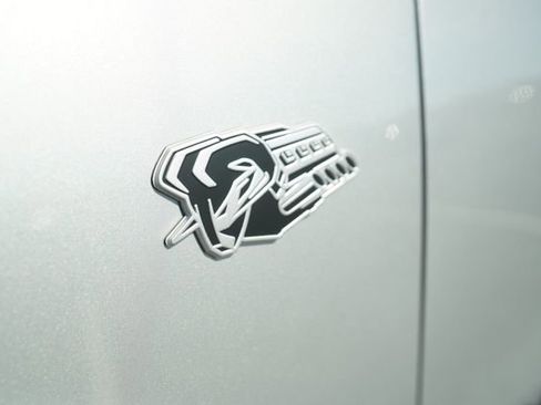 New 2026 RAM 1500 4x4 Crew Cab image 34