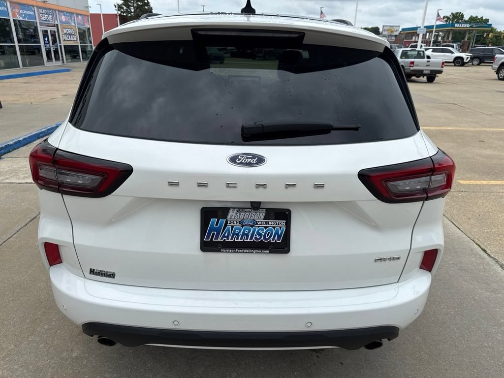 Used 2023 Ford Escape ST-Line w/ Tech Pack #1 AWD/4WD image 28