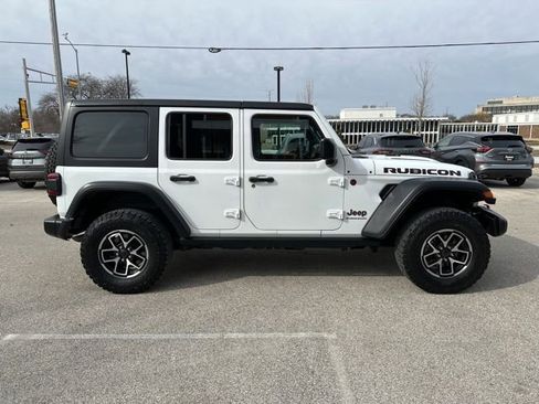 Used 2024 Jeep Wrangler Rubicon image 5