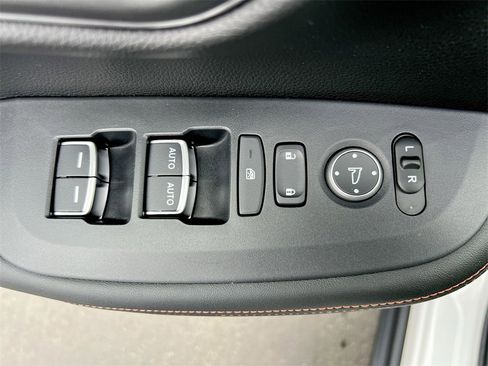 Used 2024 Honda HR-V Sport image 20